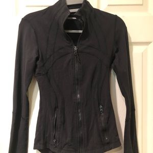 ✨lululemon jacket, sports bra and pants